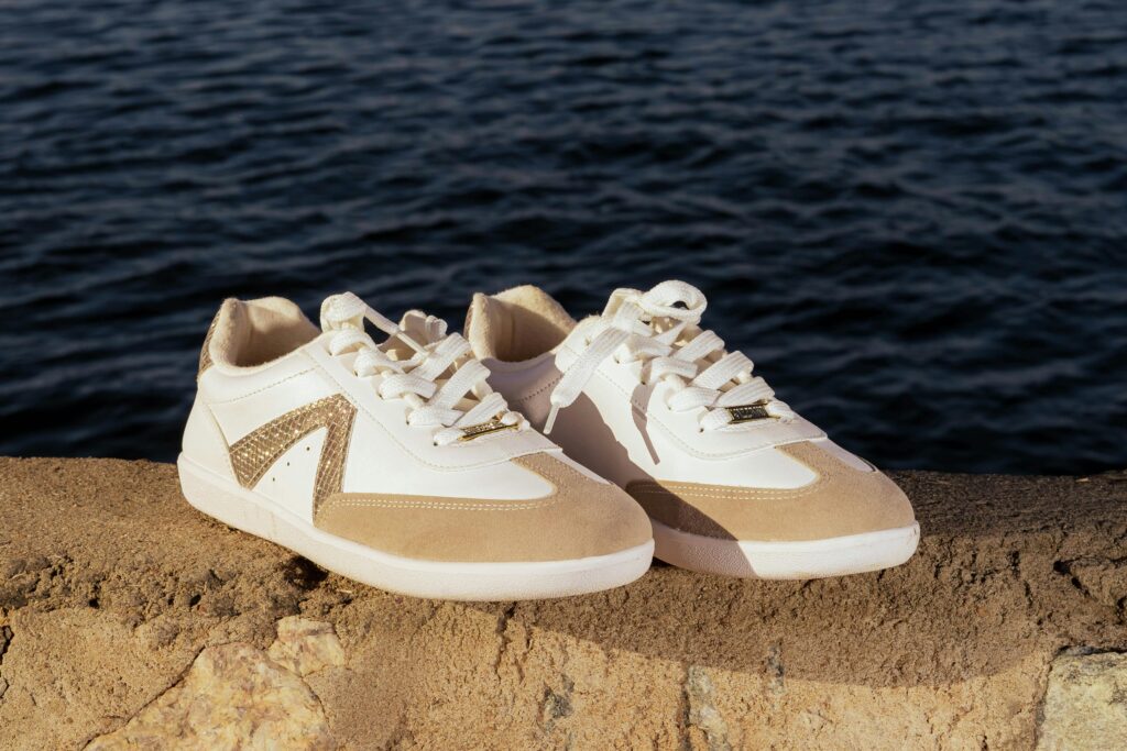 Women's Airport Look